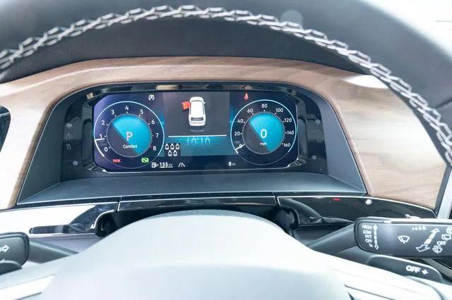 new 2026 Volkswagen Atlas car, priced at $47,000