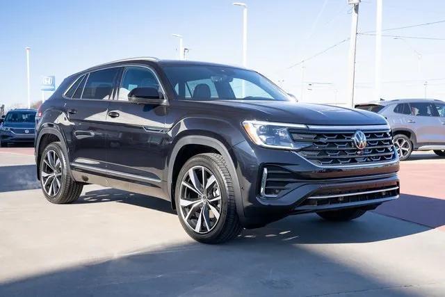 new 2026 Volkswagen Atlas Cross Sport car, priced at $52,000