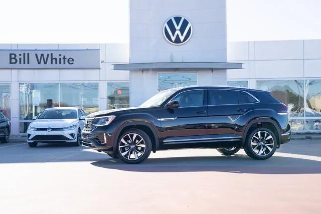 new 2026 Volkswagen Atlas Cross Sport car, priced at $54,500