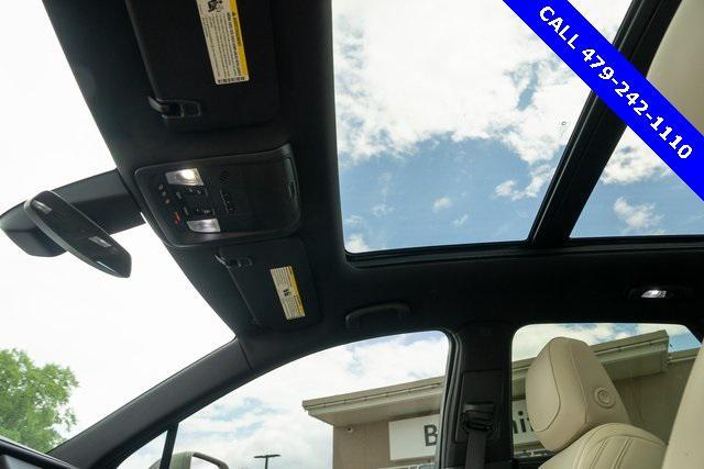 used 2017 Cadillac XT5 car, priced at $15,577