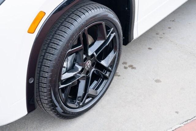 new 2026 Volkswagen Tiguan car, priced at $39,500