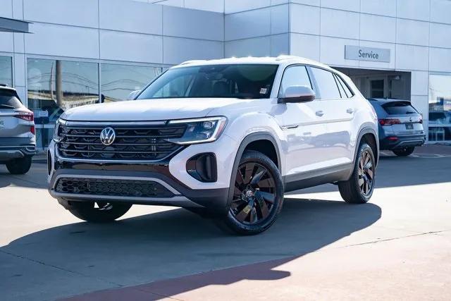 new 2026 Volkswagen Atlas Cross Sport car, priced at $45,501