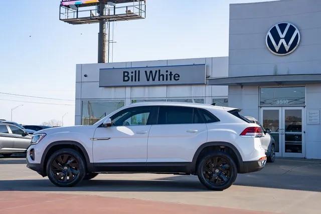 new 2026 Volkswagen Atlas Cross Sport car, priced at $45,501