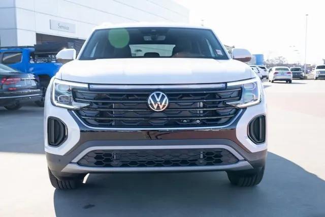 new 2026 Volkswagen Atlas Cross Sport car, priced at $45,501