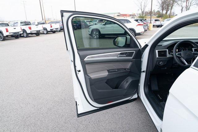 used 2023 Volkswagen Atlas Cross Sport car, priced at $22,000