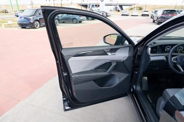 new 2026 Volkswagen Tiguan car, priced at $31,500