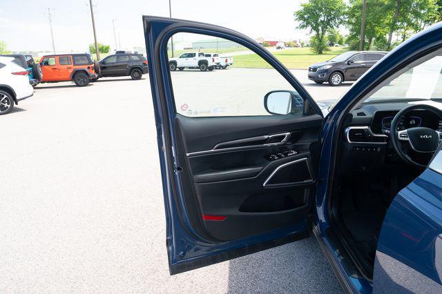 used 2025 Kia Telluride car, priced at $37,000