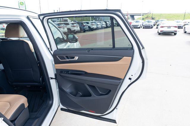 new 2026 Volkswagen Atlas Cross Sport car, priced at $48,500