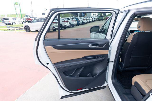 new 2026 Volkswagen Atlas Cross Sport car, priced at $48,500