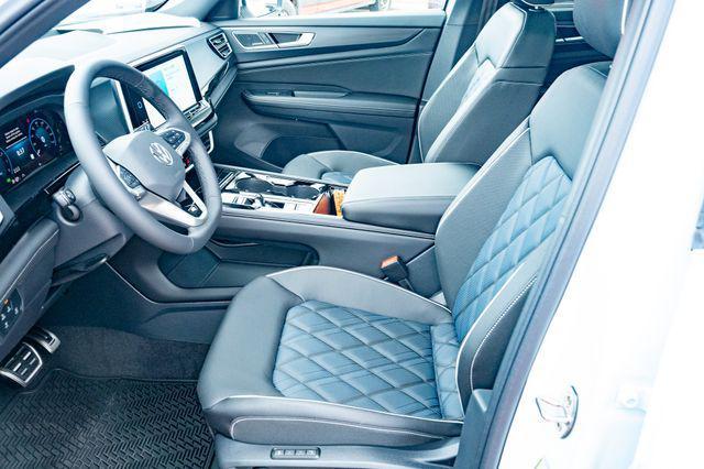 new 2026 Volkswagen Atlas Cross Sport car, priced at $52,129