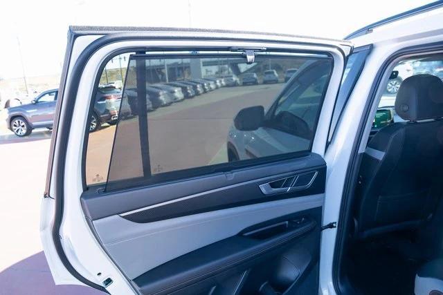 new 2026 Volkswagen Atlas car, priced at $48,500