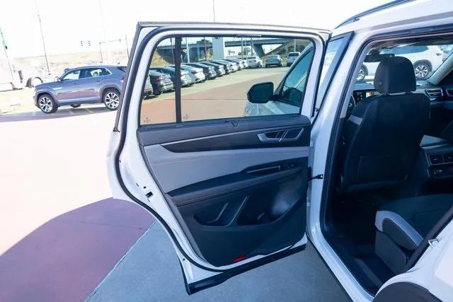 new 2026 Volkswagen Atlas car, priced at $48,500