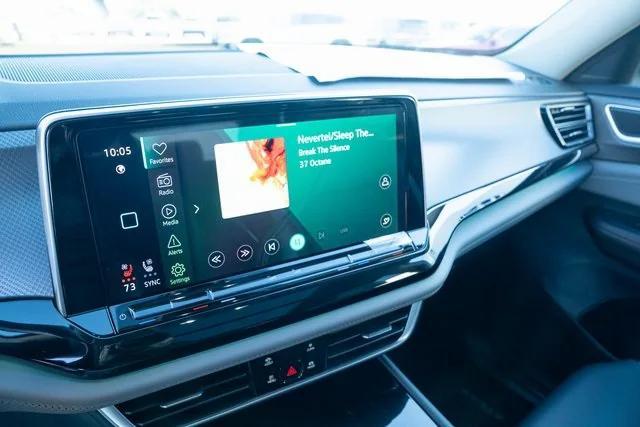 new 2026 Volkswagen Atlas car, priced at $48,500