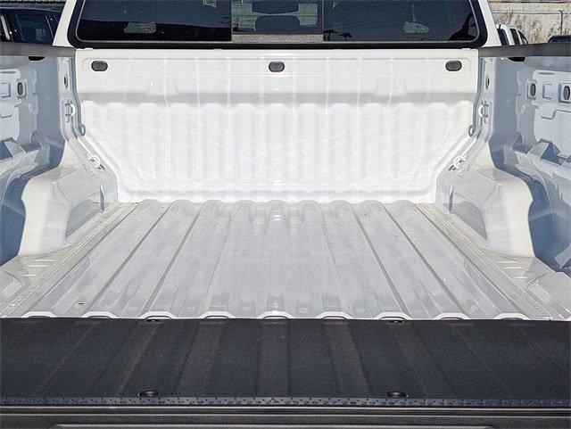 new 2026 Chevrolet Colorado car, priced at $28,995