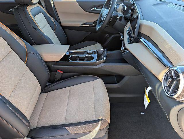 new 2026 Chevrolet Equinox car, priced at $38,390