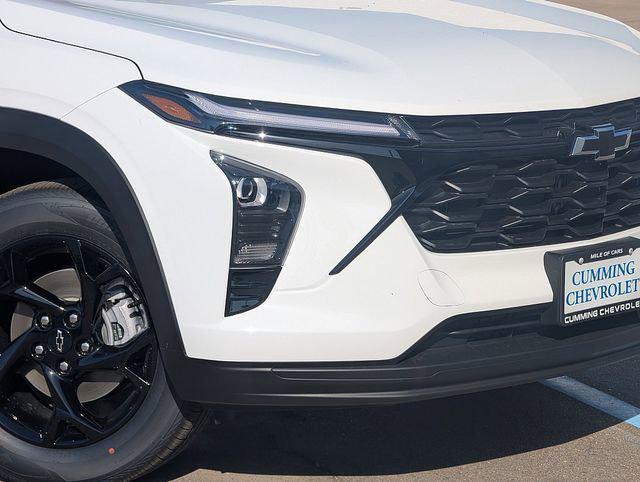 new 2026 Chevrolet Trax car, priced at $27,564
