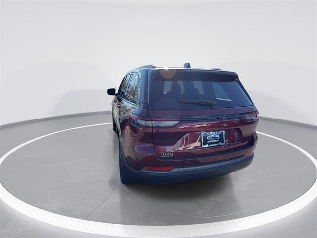 new 2026 Jeep Grand Cherokee car, priced at $44,353