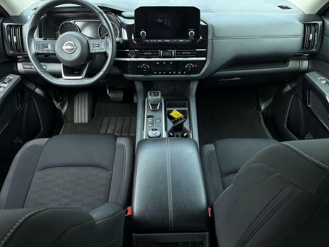 used 2024 Nissan Pathfinder car, priced at $29,978