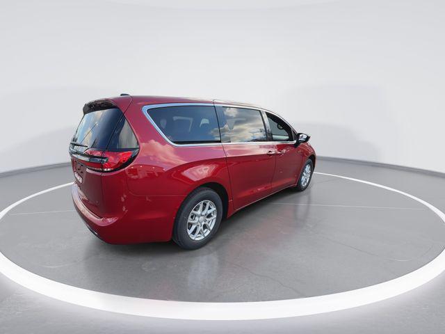 new 2026 Chrysler Pacifica car, priced at $39,610