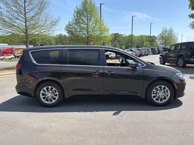 new 2026 Chrysler Pacifica car, priced at $43,320