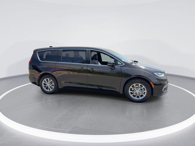 new 2026 Chrysler Pacifica car, priced at $43,320