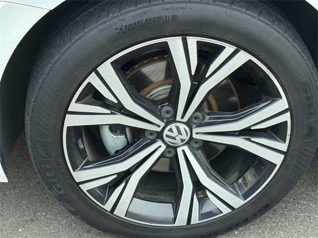 used 2022 Volkswagen Passat car, priced at $17,976