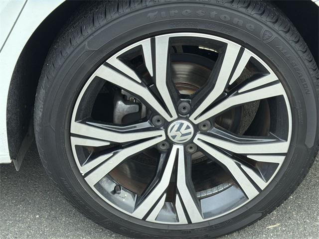 used 2022 Volkswagen Passat car, priced at $17,976