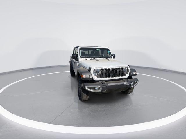 new 2026 Jeep Gladiator car, priced at $37,780