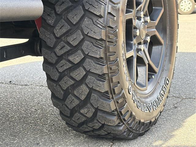 used 2024 Jeep Gladiator car, priced at $35,874