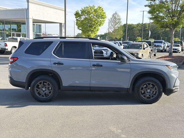 used 2025 Honda Pilot car, priced at $44,849