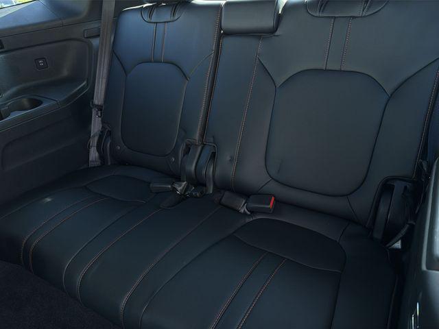 used 2025 Honda Pilot car, priced at $44,849