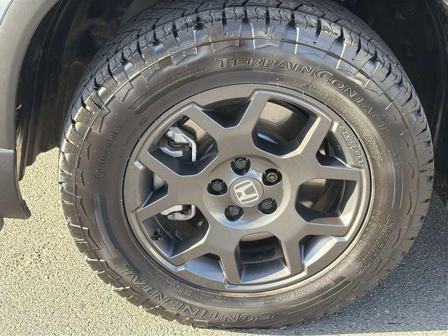 used 2025 Honda Pilot car, priced at $44,849