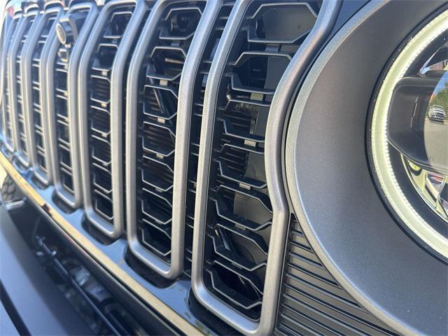 new 2025 Jeep Gladiator car, priced at $50,360