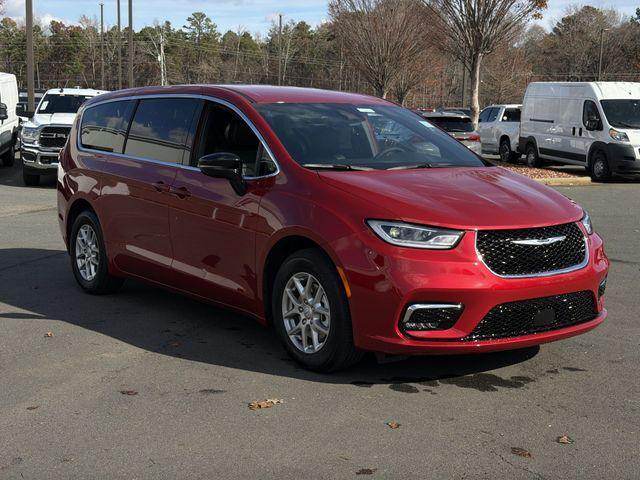 new 2026 Chrysler Pacifica car, priced at $38,610