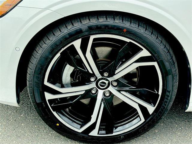 used 2024 Volvo S60 car, priced at $21,008