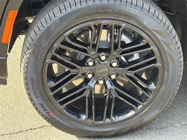 new 2025 Jeep Wagoneer L car, priced at $73,725