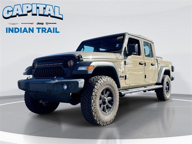 used 2020 Jeep Gladiator car, priced at $23,606