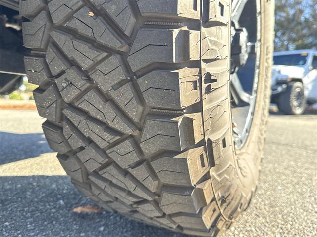 used 2020 Jeep Gladiator car, priced at $23,606