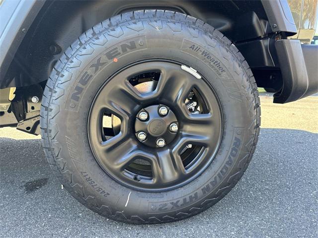 new 2026 Jeep Wrangler car, priced at $34,575