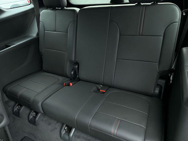 used 2023 Chevrolet Traverse car, priced at $36,399