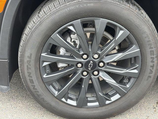 used 2023 Chevrolet Traverse car, priced at $36,399