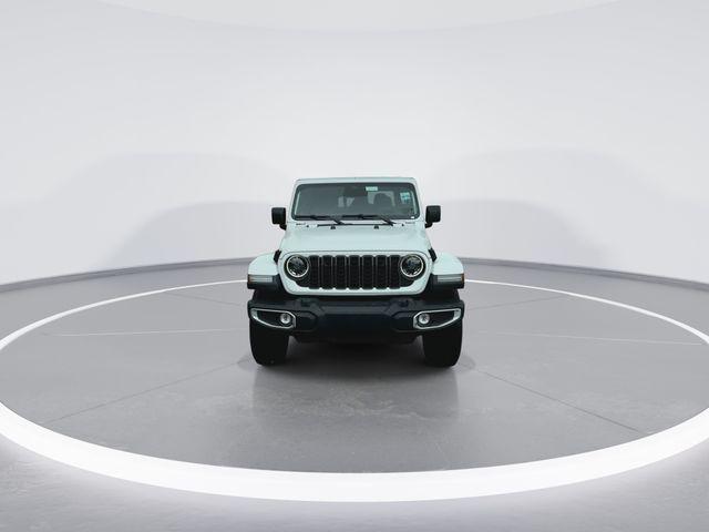 new 2026 Jeep Gladiator car, priced at $47,494