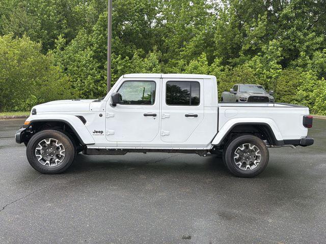 new 2026 Jeep Gladiator car, priced at $47,494