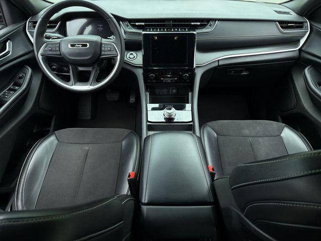 used 2023 Jeep Grand Cherokee car, priced at $28,875