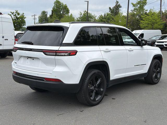used 2023 Jeep Grand Cherokee car, priced at $28,875