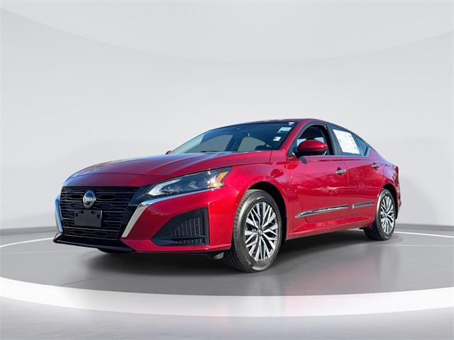 used 2023 Nissan Altima car, priced at $21,178
