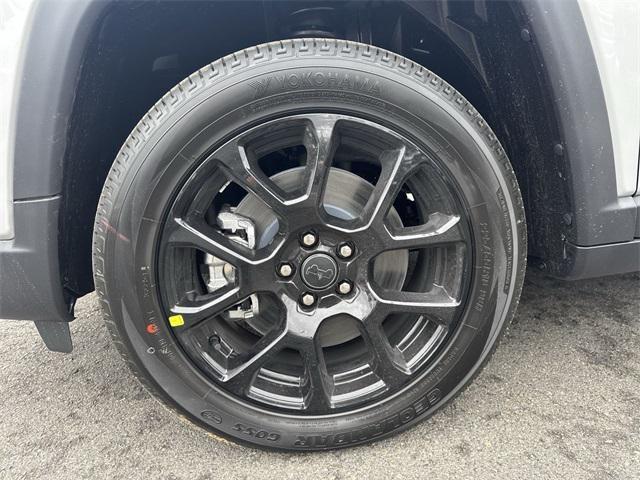 new 2026 Jeep Compass car, priced at $27,305