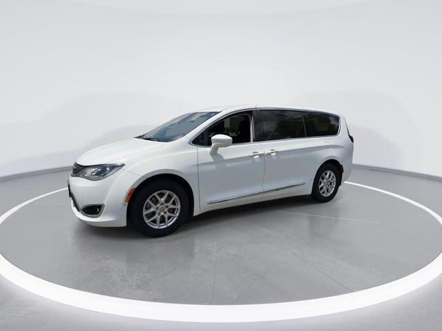 used 2020 Chrysler Pacifica car, priced at $22,893