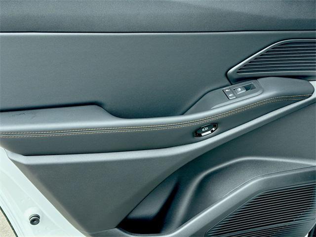 new 2026 Jeep Cherokee car, priced at $39,939