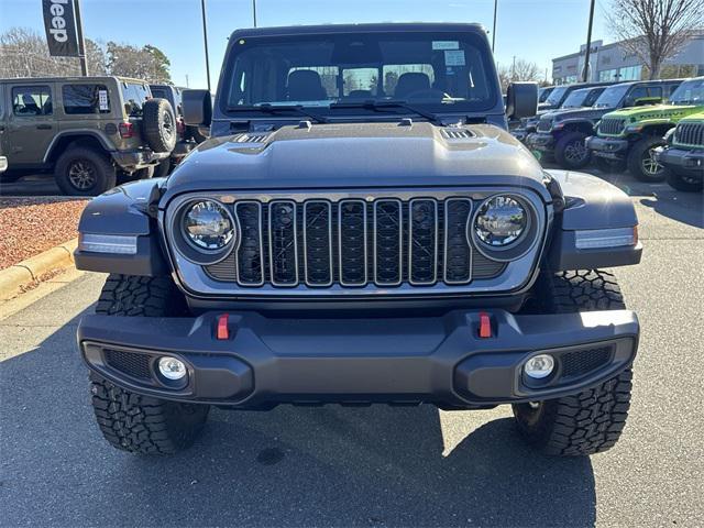 new 2026 Jeep Gladiator car, priced at $52,770